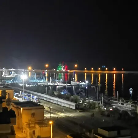Marine Place